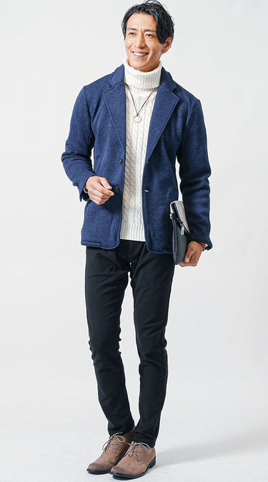 タートルネック×テーラードジャケットコーデ