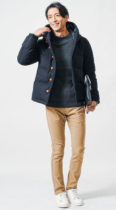 ハイネックは大人っぽい印象のコーディネートが出来る