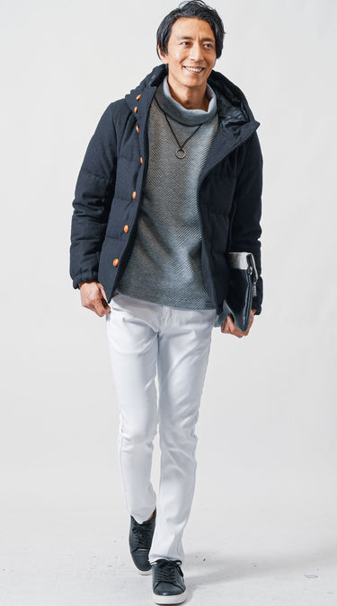 メンズにおすすめの白スキニーパンツの冬コーデ例