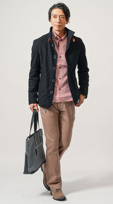 レッドを取り入れた30代メンズにおすすめの秋服のコーデ