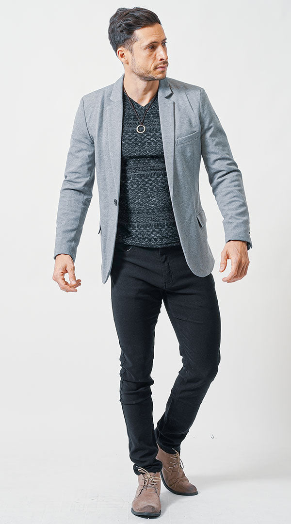 30代メンズにおすすめのテーラードジャケット×黒パンツの秋服コーデ