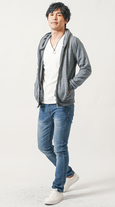 50代メンズにおすすめのパーカーのコーデ例