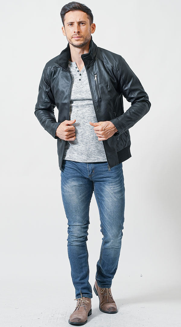 40代がっちり体型におすすめのレザージャケット秋コーデ