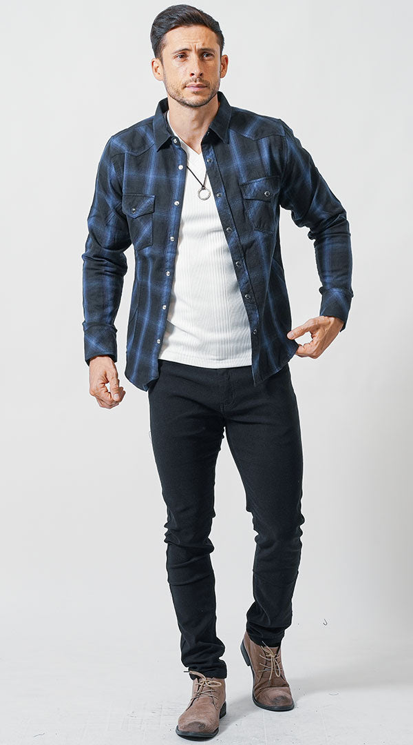 40代ぽっちゃり体型でもスマートに見せるチェックシャツの秋コーデ