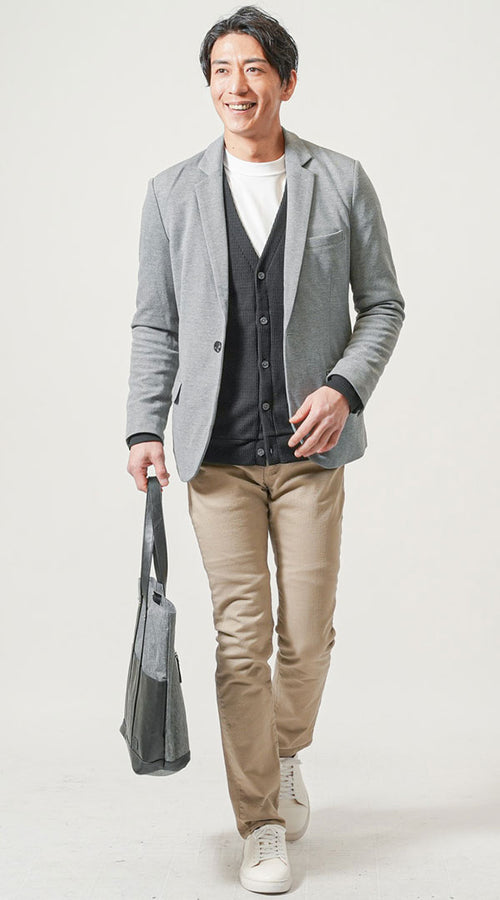 メンズにおすすめの春のカーディガンジャケットコーデ