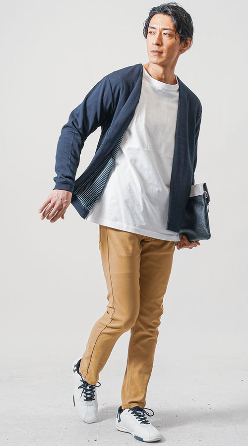 メンズにおすすめの白スニーカーを使ったコーディネート