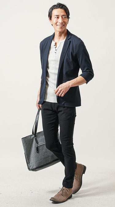 40代メンズにおすすめ、人気ブランドのズボンコーデ例