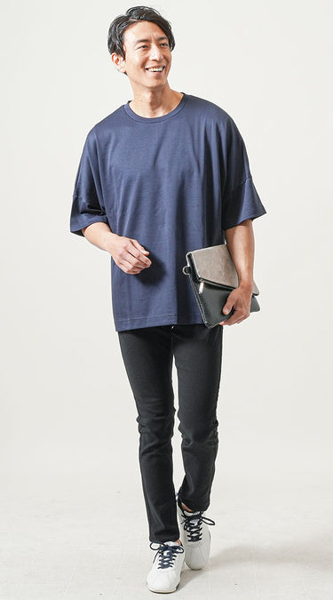 ネイビーを取り入れた夏のキレイめコーデ例