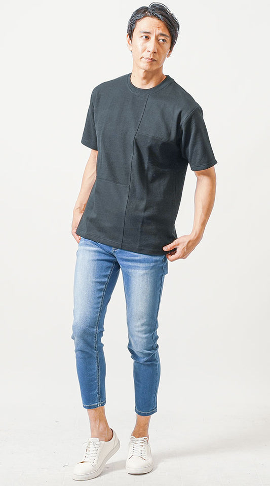 黒半袖Tシャツ　ブリーチデニムパンツ　白スニーカー　snp_ns1111