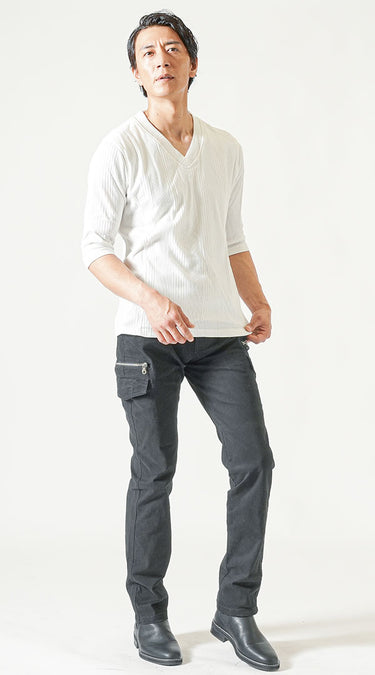 メンズにおすすめのカーゴパンツメンズ夏コーデの例