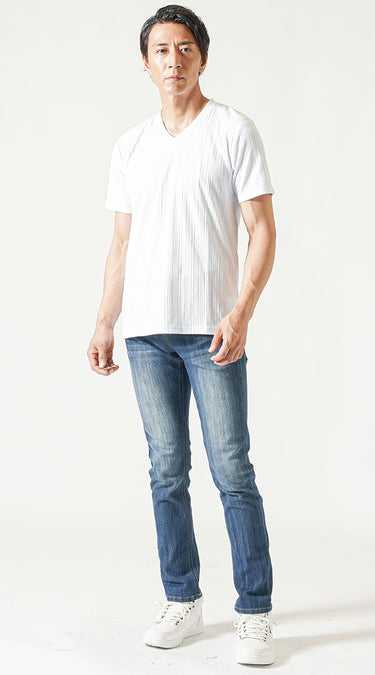 50代メンズに合うスリムタイプの白Tシャツコーデ例