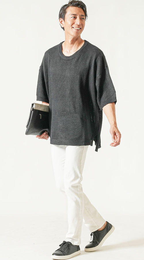 メンズにおすすめの黒ニットコーデ