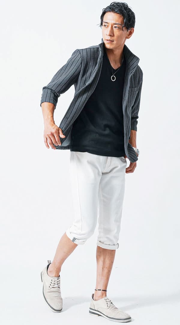 グレー黒7分袖ジャケット　黒Tシャツ　白クロップドチノパンツ　snp_ma1966