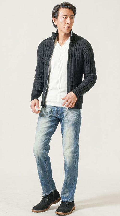 メンズにおすすめの黒ニット×パンツのコーデ