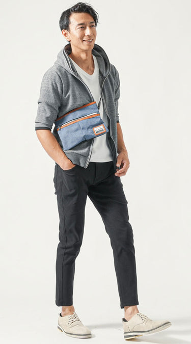 メンズにおすすめの黒パンツに合う服の例