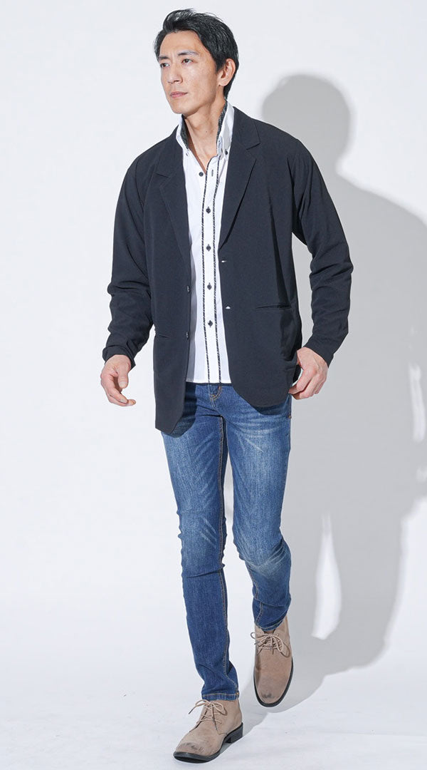 黒ストレッチカットテーラードジャケット　白デザイン美シルエットシャツ 　ネイビーテーパードストレッチデニムパンツ　ベージュブーツ　snp_qi0271