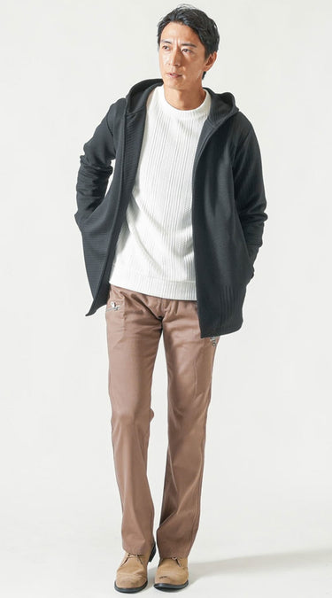 40代男性に似合う上品で自然なカーゴパンツコーデ例