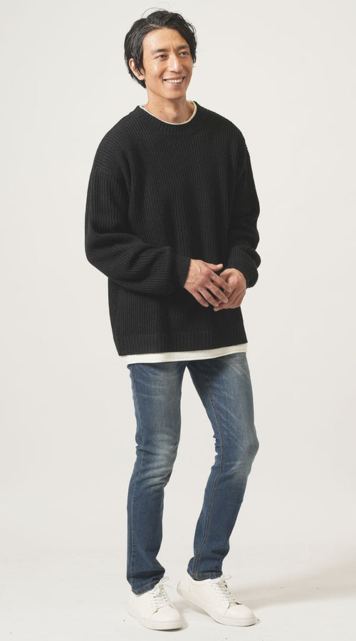 ダークカラーを用いたコーデ