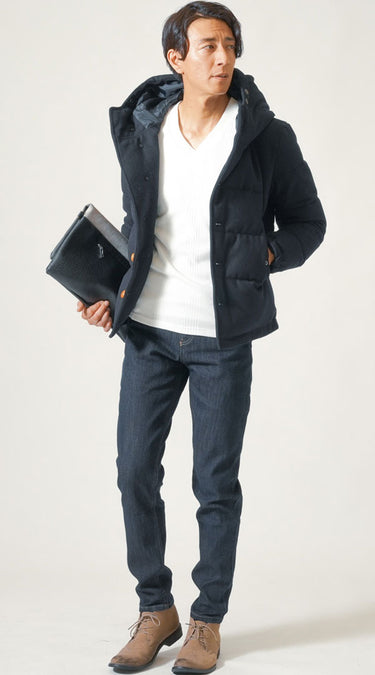おすすめの濃紺スキニージーンズのメンズコーディネート