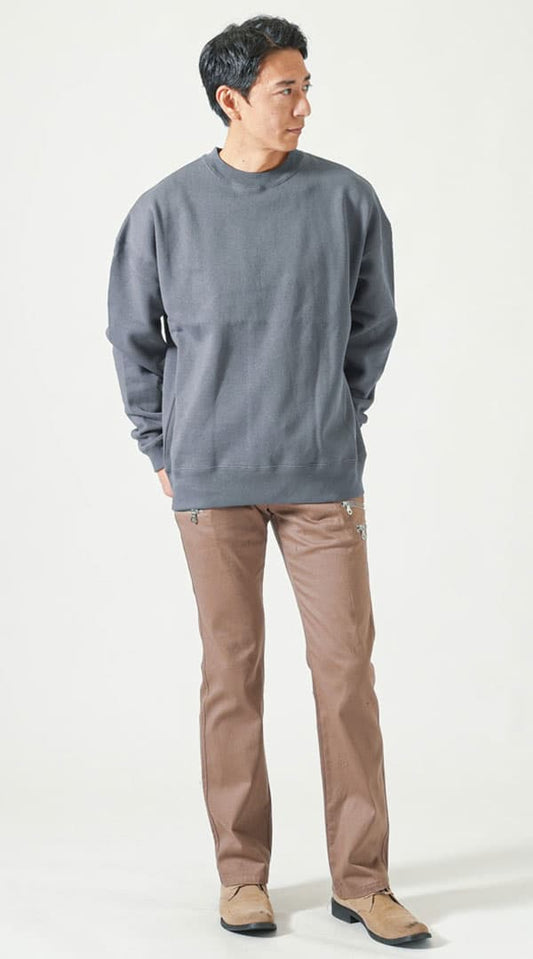 チャコールコットンゆったりトレーナー 白Vネック長袖Tシャツ　ベージュブーツカットストレッチチノパンツ　ベージュブーツ　snp_qh0008