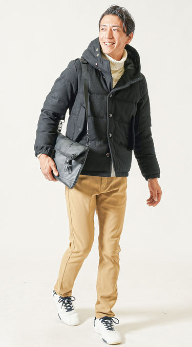 40代メンズにおすすめのグレーボディバッグを使った冬コーディネート