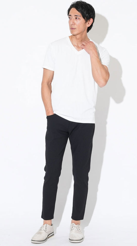 白スリムフィットケーブル編み半袖Tシャツ　黒ストレッチスキニーアンクルチノパンツ　グレースエードシューズ　snp_qv0751