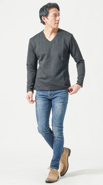 メンズにおすすめの黒ロンT1枚でサマになるシンプルな着こなし例