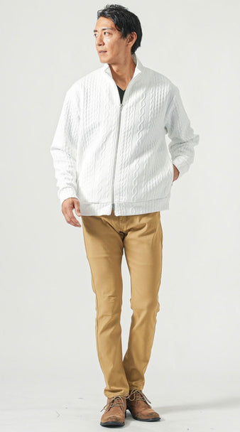 白ブルゾンを使ったメンズ冬コーデ