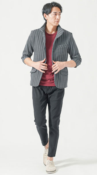 メンズにおすすめの50代春イケオジファッションコーデ ジャケットとカットソーの着こなし