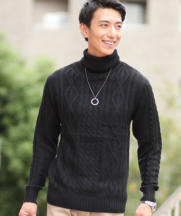 装飾に頼らず上品に見えるニットの編み柄デザインアップ