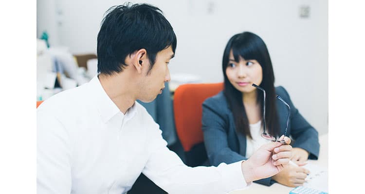 社内の男性を意識する7つのきっかけ