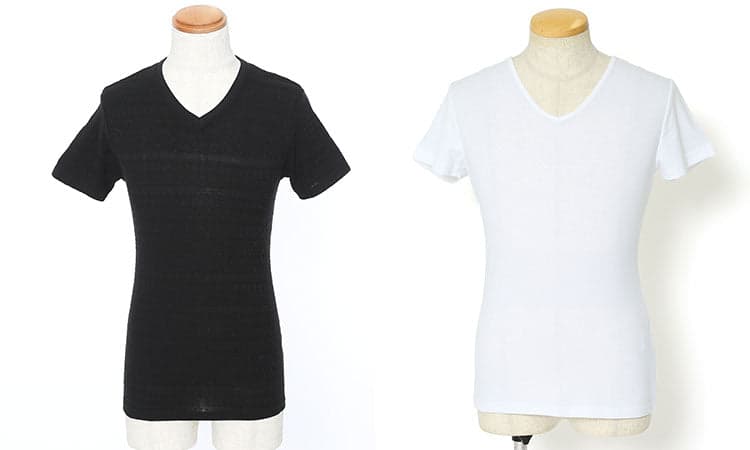 VネックTシャツ