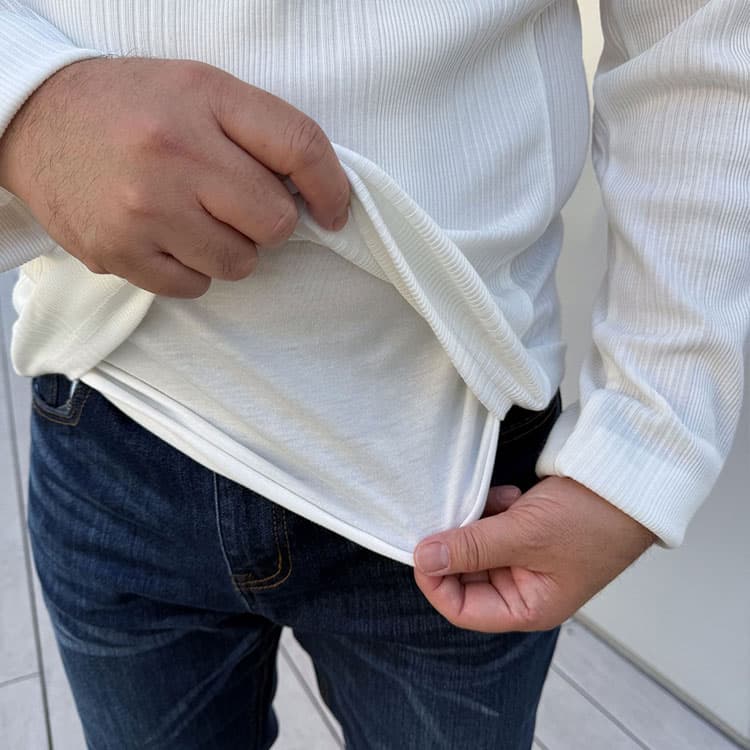 生地が二重構造で透けずらい