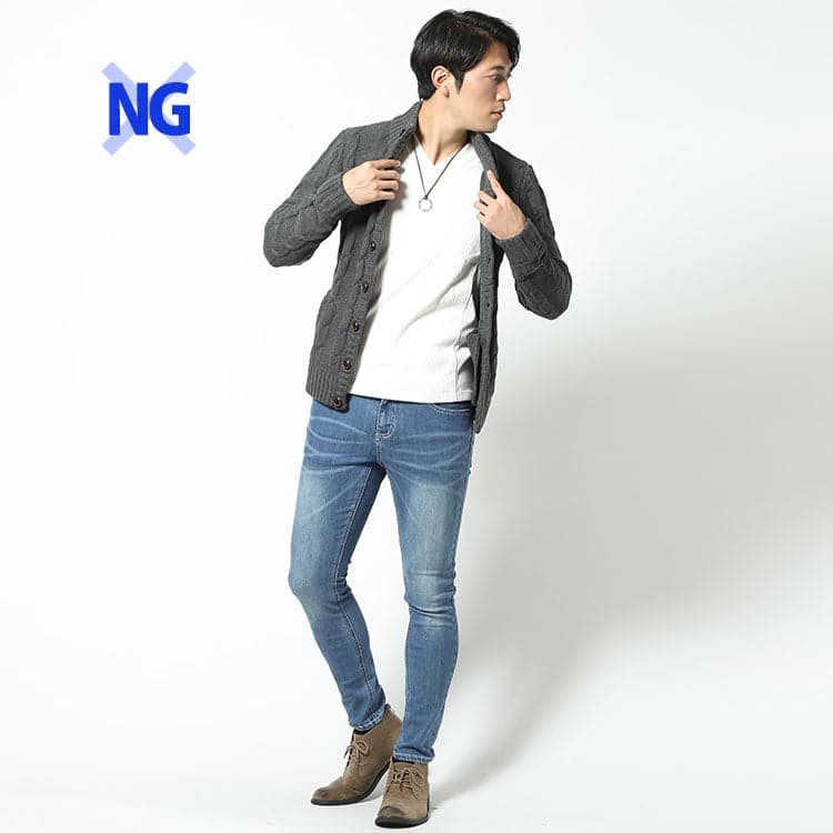 ピチピチすぎるジーンズを穿いた男性