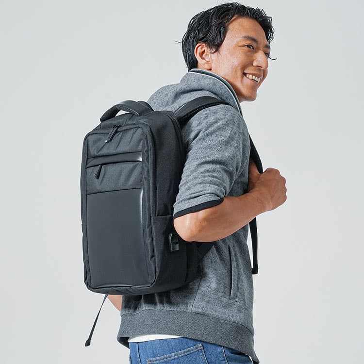 アウトドアデートをするならリュックサック・バックパックがおすすめ