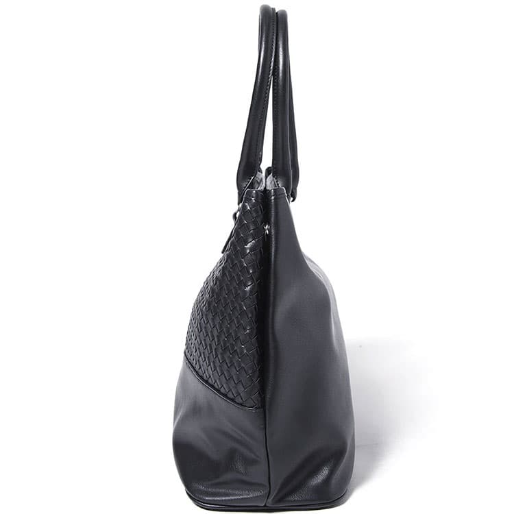 自立するトートバッグ