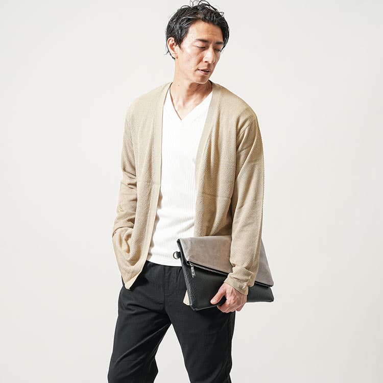 トレンドに左右されずきれいめカジュアルは長く着れる