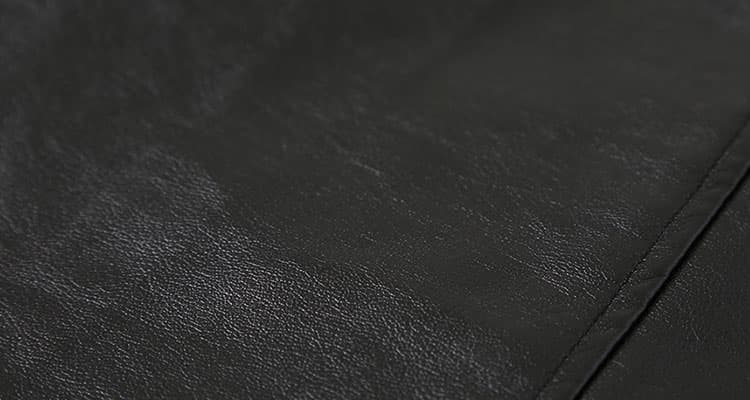 ライダースジャケット選びのコツ?素材で変わるライダースジャケットの印象