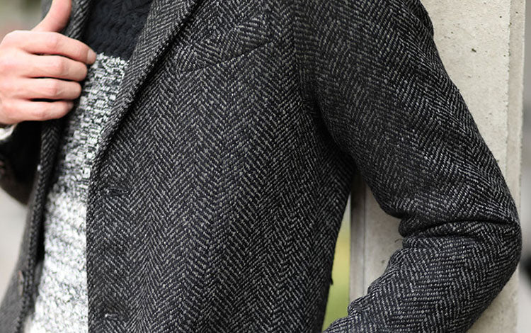 ツイード生地のアイテム