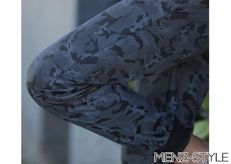 カモフラージュ柄