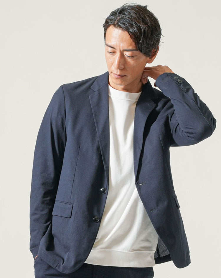 50代メンズにおすすめの人気ブランドセットアップのシルエット