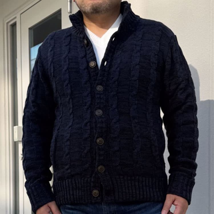 メンズスタイルのカーディガン