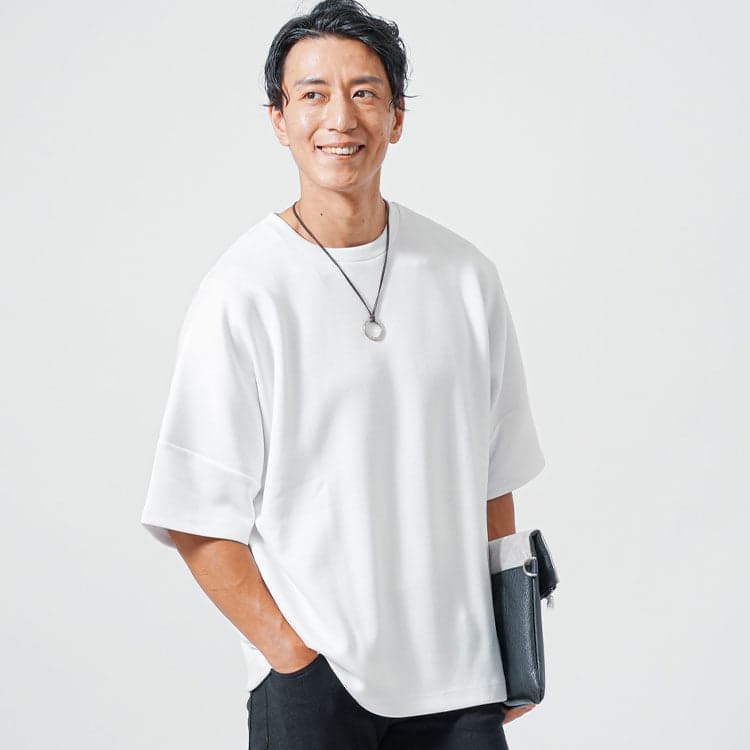 がっちり体型の50代男性におすすめのTシャツ