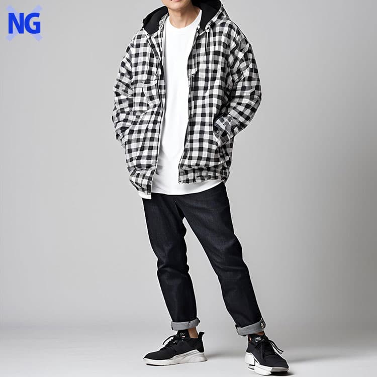 ダサいジャストサイズのパーカーの例