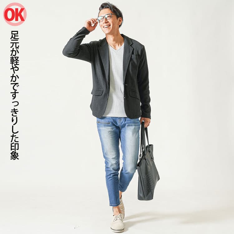 メンズのダサいと思われない丈短めのジーンズの例