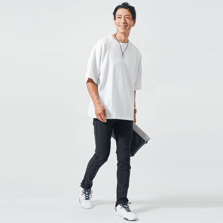 40代男性におすすめの白Tシャツコーデ