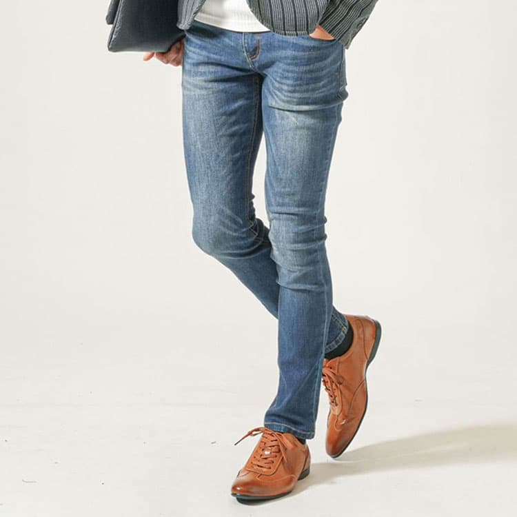 美シルエットテーパードストレッチデニムパンツ