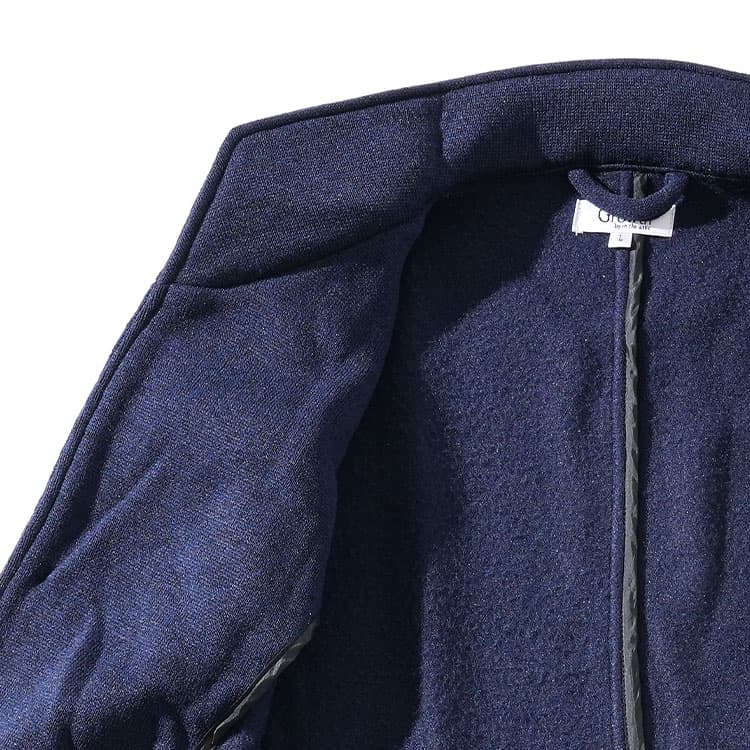 冬素材のジャケット