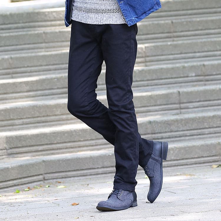 グレー？！黒？！いえいえヘリンボーン柄です。40代のちょっとしたおしゃれ靴