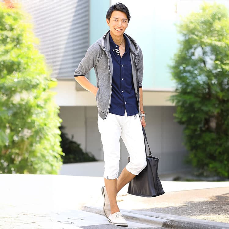 涼しい接触冷感鹿の子素材ラインデザイン前開き半袖ポロシャツコーデ